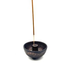 Alternative view of Gusseiserner Räucherstäbchen Halter ‚Brunnen‘ – Edles Design für Meditation, Yoga & Entspannung | Evomina